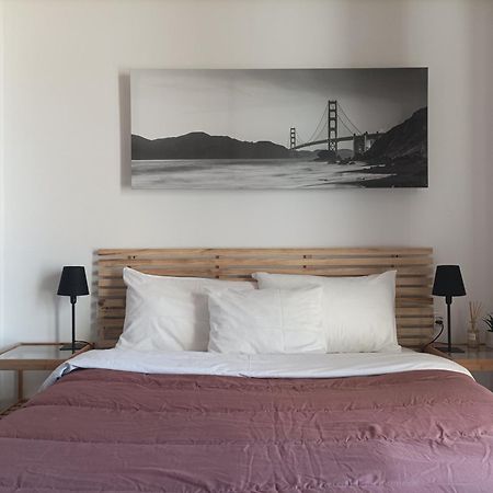Myron Apartments Athens Ngoại thất bức ảnh