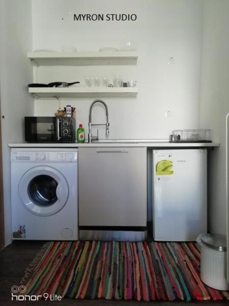 Myron Apartments Athens Ngoại thất bức ảnh