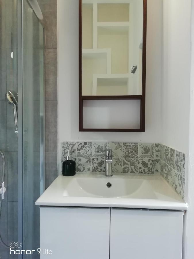 Myron Apartments Athens Ngoại thất bức ảnh