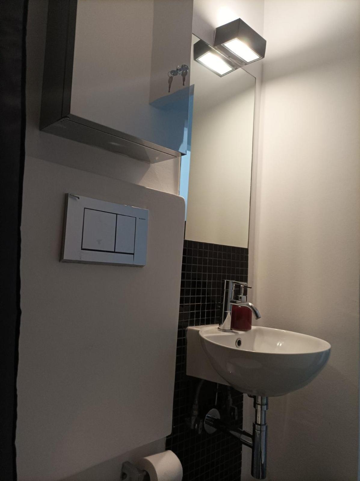 Myron Apartments Athens Phòng bức ảnh